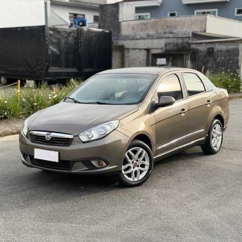 Fiat Grand Siena Essence 1.6 Flex Aut. 2014 Abiaxo da Fipe