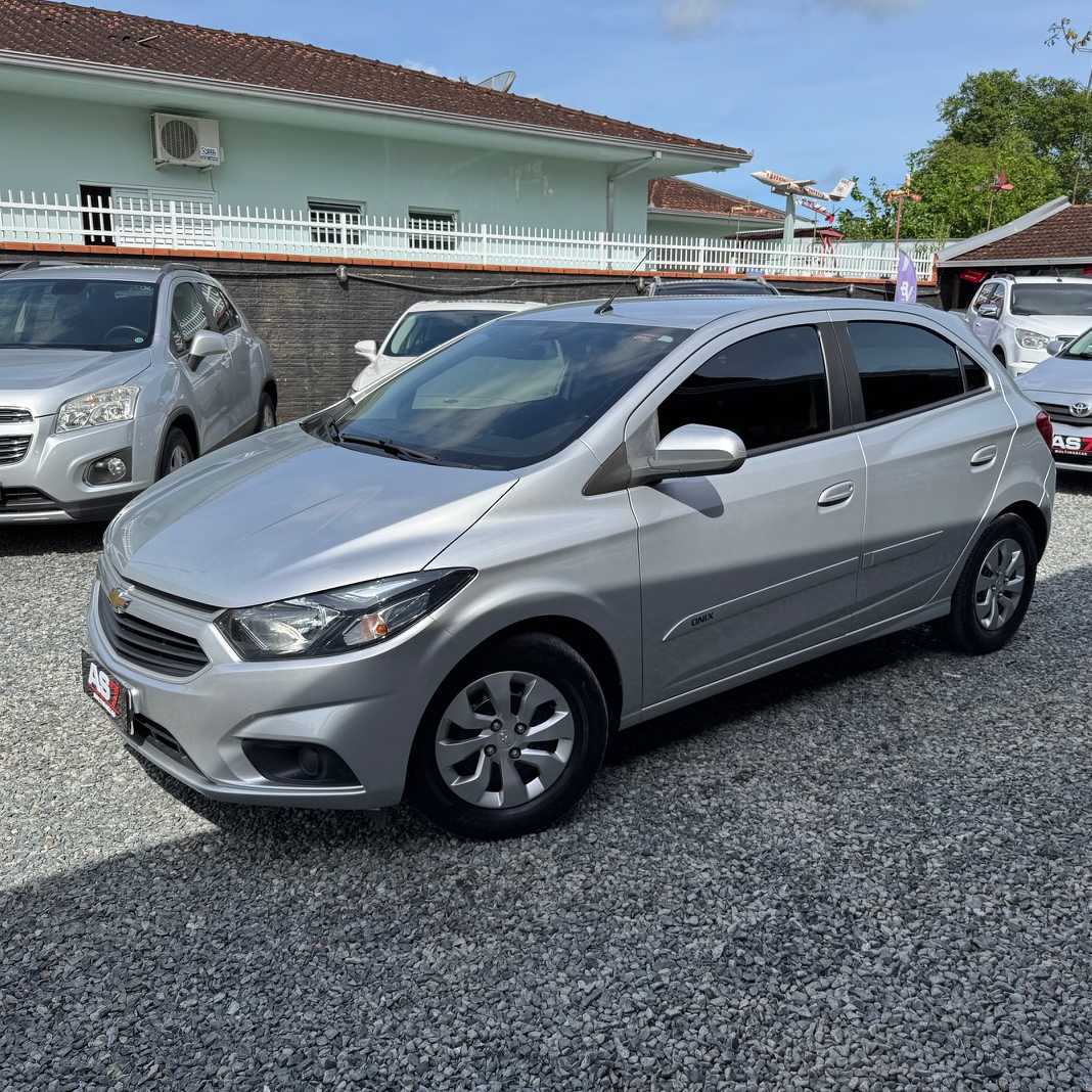 Chevrolet Onix LT 1.0 Flex Mec. 2019