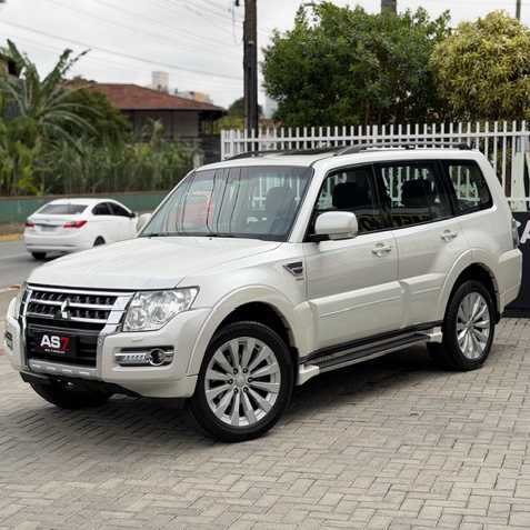 Mitsubishi Pajero Full 3.2 Aut. 4X4 2016 7 Lugares